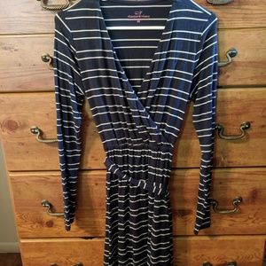 VV faux wrap dress